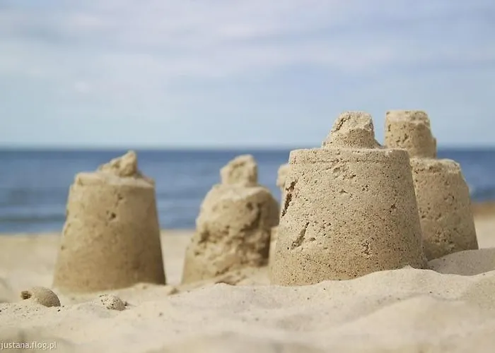 Дом отдыха Comfortable Homes With Terraces *